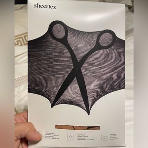 Sheertex pantyhose nude sheer rip resistant tights colour N06 size medium